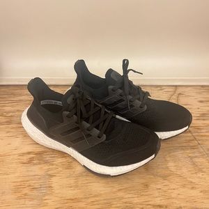 Adidas Ultraboost 21 Womens 6.5